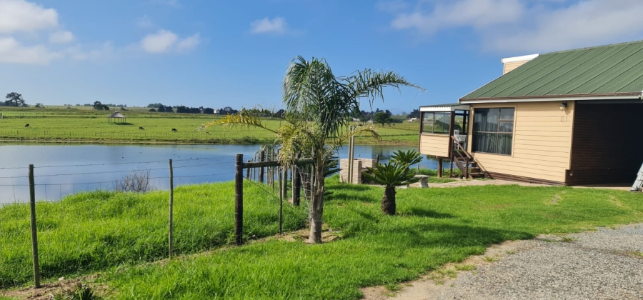 3 Bedroom Property for Sale in Glentana Western Cape